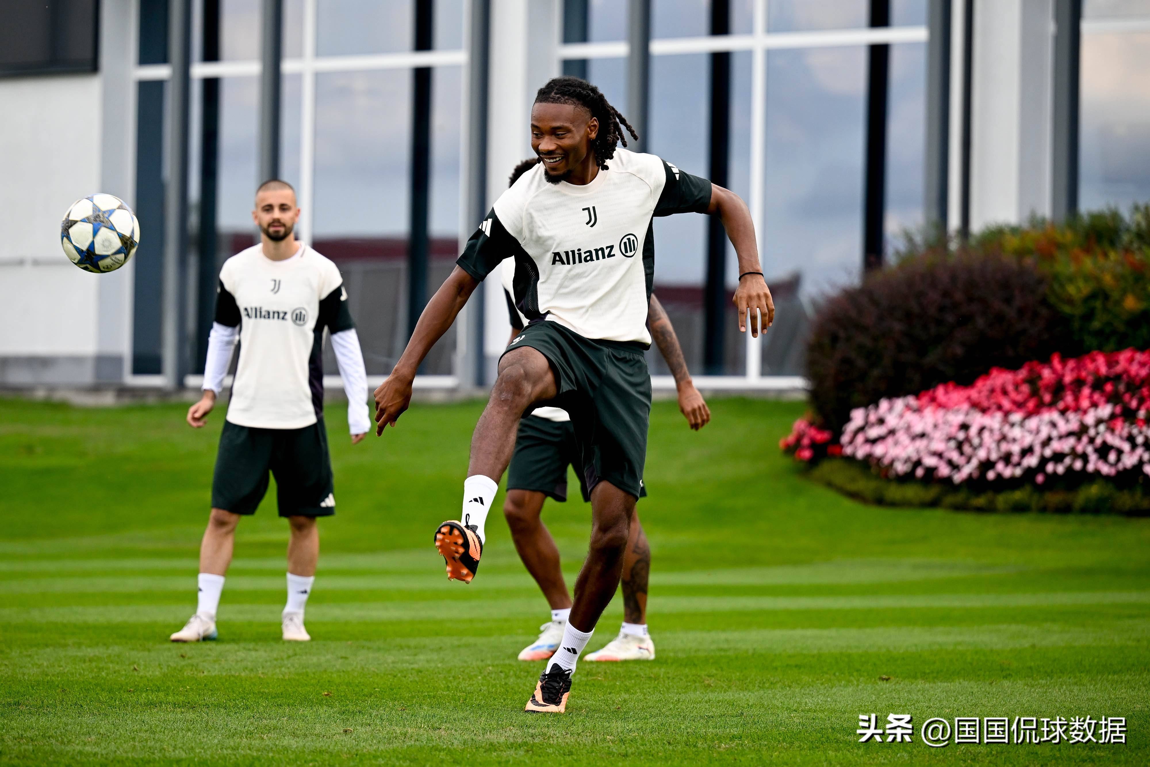 关于转会期体能课后，多特蒙德回应争议备战意甲，更衣室稳定，资深球员宣示担当的信息